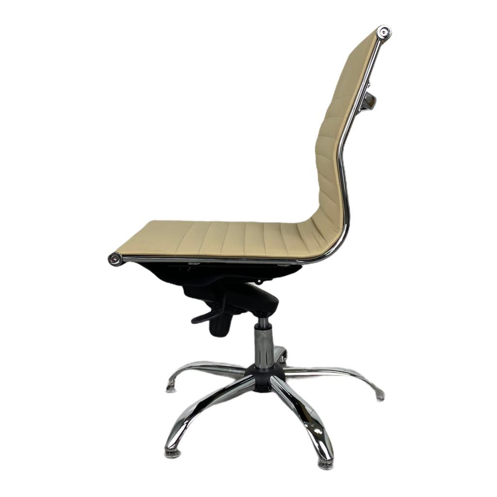 Customer Chair CV04 - Cream Diamond Nail Supplies