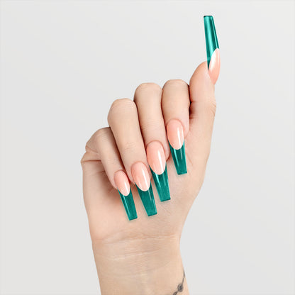 Swatch for Chaun Legend Glaze Gel Polish bottle Twerk-quoise LGG07 Professional gel polish, 15 ml (0.5 fl oz), featured in the Glaze Collection