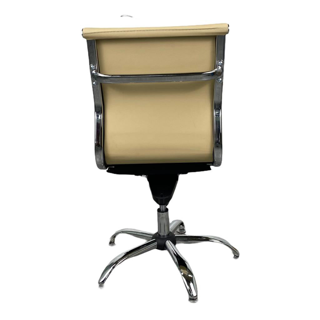 Customer Chair CV04 - Cream Diamond Nail Supplies